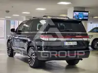 2023 Lincoln NAVIGATOR