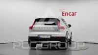2023 Volvo XC40