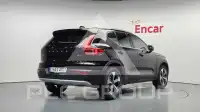 2023 Volvo XC40