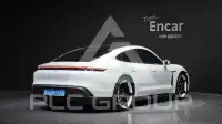 2023 Porsche Taycan