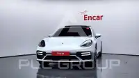 2023 Porsche Panamera