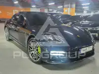 2023 Porsche Panamera