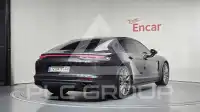 2023 Porsche Panamera