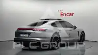 2023 Porsche Panamera