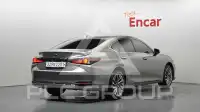 2023 Lexus ES