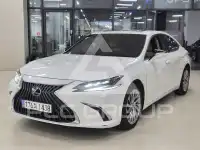 2023 Lexus ES