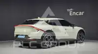 2023 KIA EV