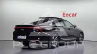 2023 KIA K8