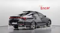 2023 KIA K8