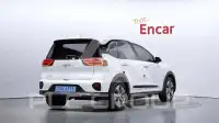 2023 KIA Niro