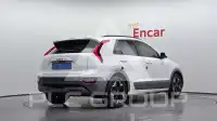 2023 KIA Niro