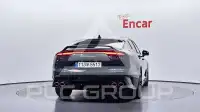 2023 KIA Stinger