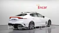 2023 KIA Stinger
