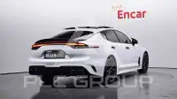 2023 KIA Stinger