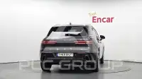 2023 Genesis GV70