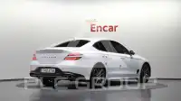 2023 Genesis G70