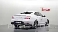 2023 Genesis G70