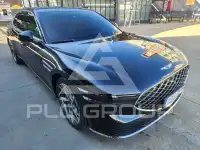 2023 Genesis G90