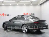 2023 Genesis G90