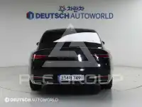 2023 Genesis G90