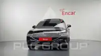 2023 Genesis G90