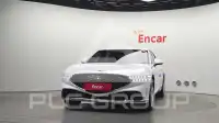 2023 Genesis G90