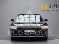 2023 Genesis G90