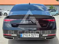 2023 Genesis G90