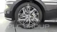 2023 Genesis G90