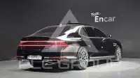 2023 Genesis G90