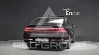 2023 Genesis G90