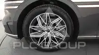 2023 Genesis G90