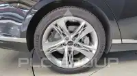 2023 Genesis G90