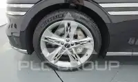 2023 Genesis G90