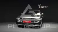 2023 Genesis G90