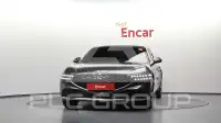 2023 Genesis G90