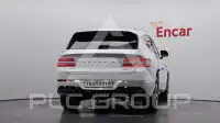 2023 Genesis GV80
