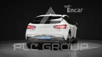 2023 Genesis GV60