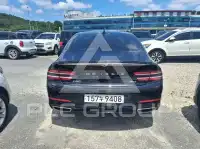 2023 Genesis G80