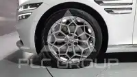 2023 Genesis G80