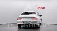 2023 Genesis G80
