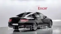 2023 Genesis G80