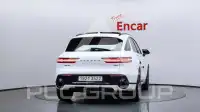 2023 Genesis GV70