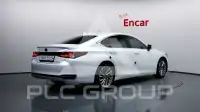 2023 Lexus ES