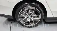 2024 BMW 530