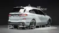 2024 BMW X7M