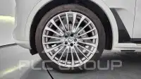 2024 BMW X7