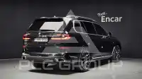 2024 BMW X7M