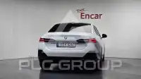 2024 BMW 523M
