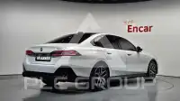 2024 BMW 520M
